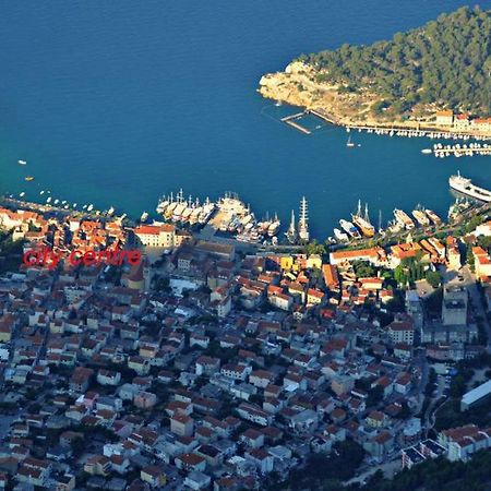 Apartment For 6 In Makarska Centar エクステリア 写真