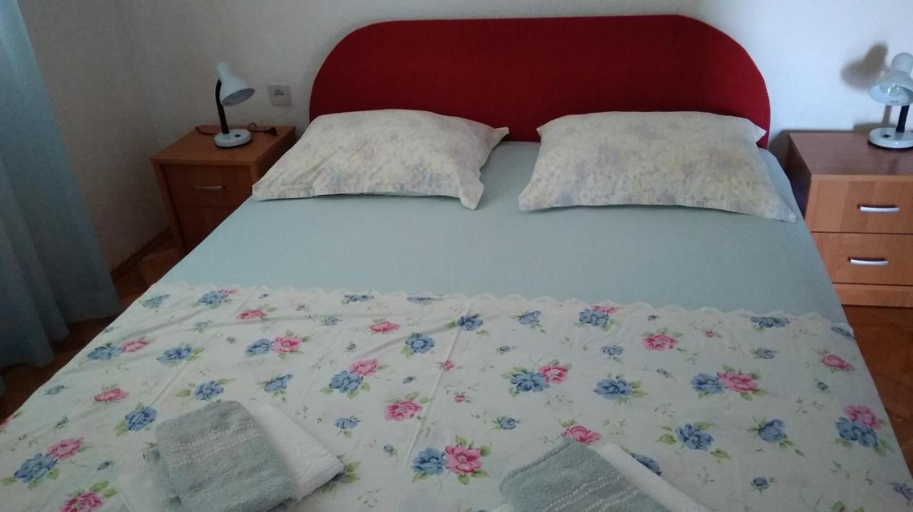 Apartment For 6 In Makarska Centar エクステリア 写真