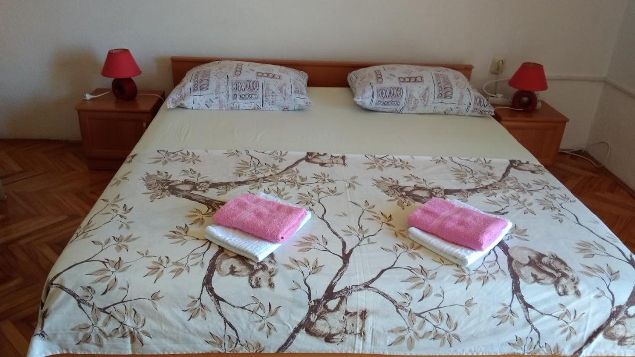 Apartment For 6 In Makarska Centar エクステリア 写真