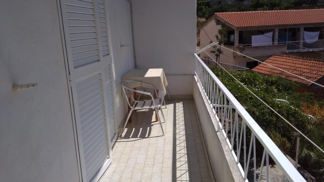 Apartment For 6 In Makarska Centar エクステリア 写真