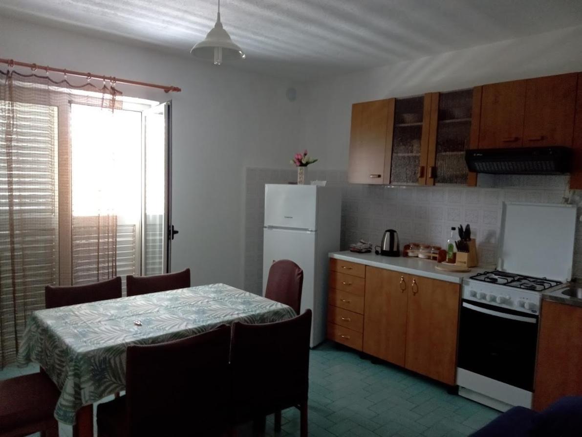 Apartment For 6 In Makarska Centar エクステリア 写真