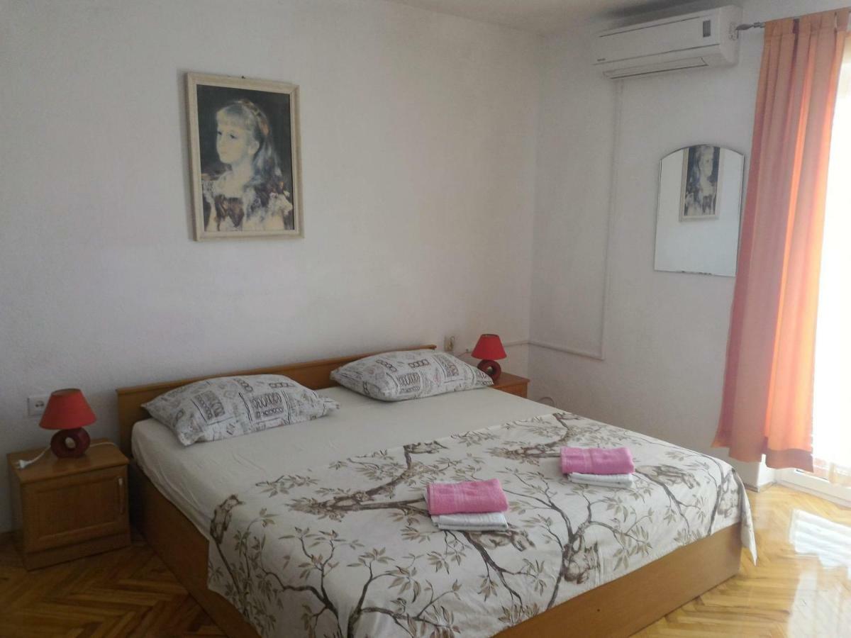 Apartment For 6 In Makarska Centar エクステリア 写真