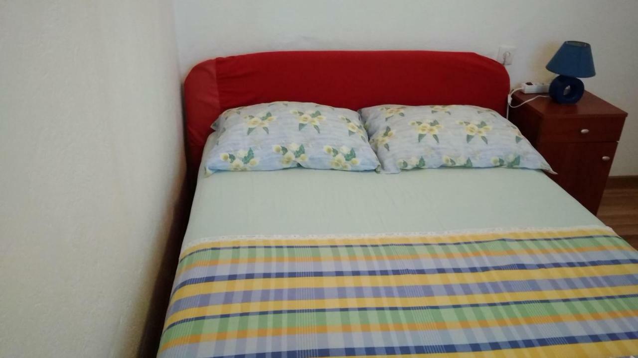 Apartment For 6 In Makarska Centar エクステリア 写真