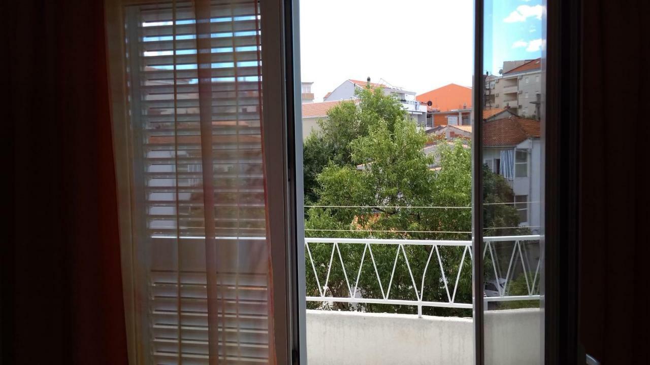 Apartment For 6 In Makarska Centar エクステリア 写真