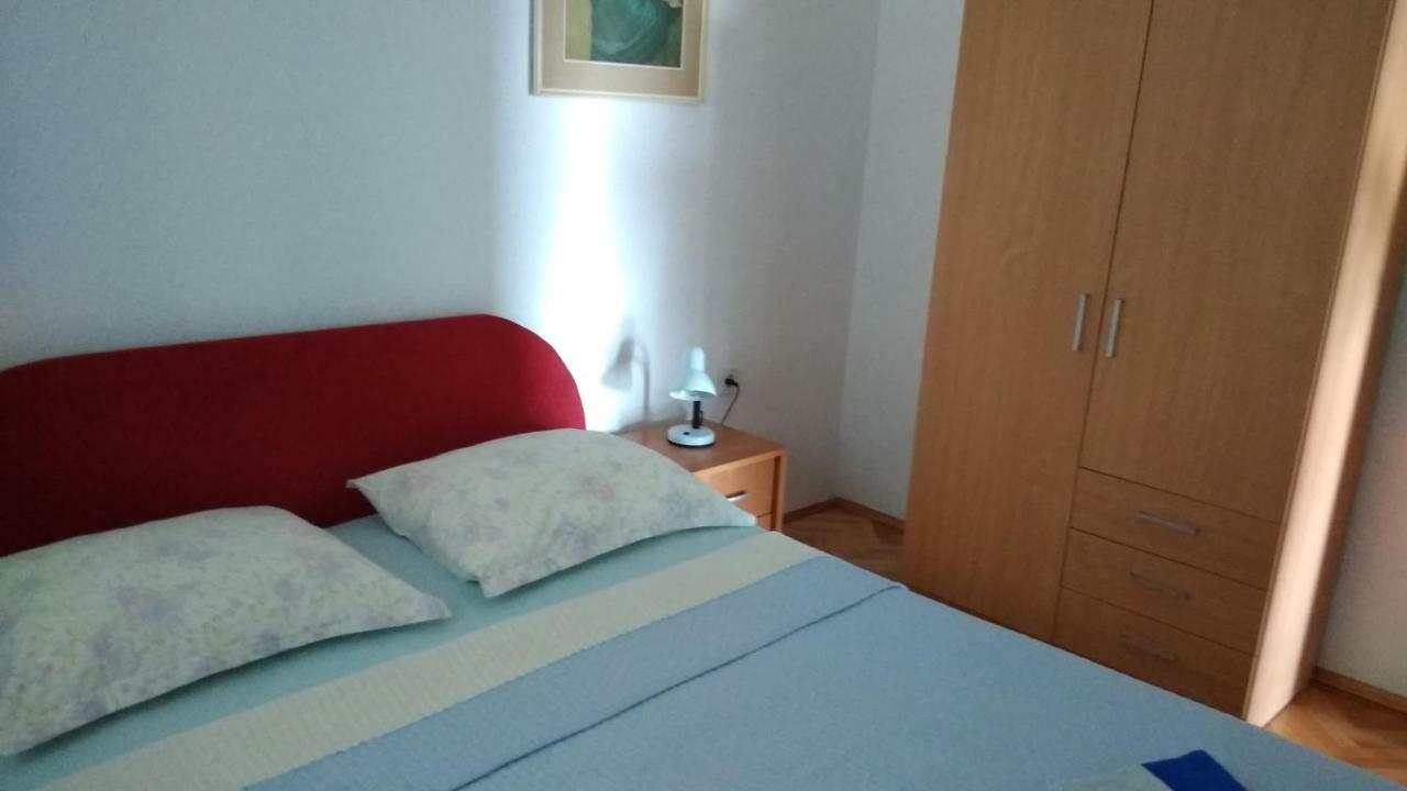 Apartment For 6 In Makarska Centar エクステリア 写真